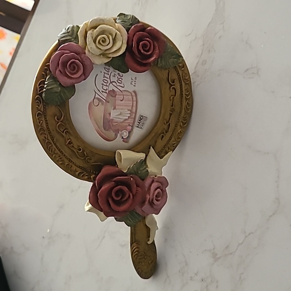 Picture Frame - Picture 2 of 6